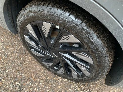 New 2026 Lincoln Nautilus Black Label w/ Jet Appearance Package image 10