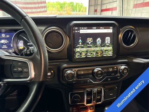 Used 2023 Jeep Wrangler Unlimited Rubicon 4xe AWD/4WD image 14
