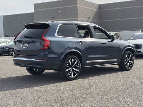 New 2026 Volvo XC90 B5 Core AWD/4WD image 7