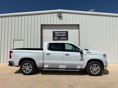 New 2026 Chevrolet Silverado 1500 LTZ w/ Z71 Off-Road Package AWD/4WD image 5