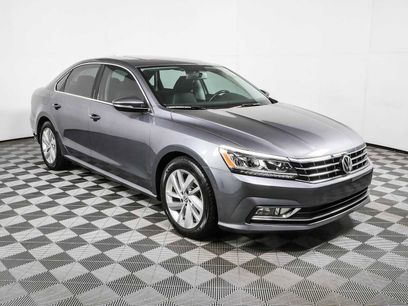Used 2018 Volkswagen Passat 2.0T SE
