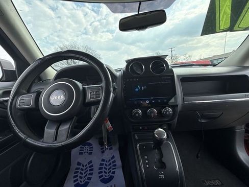 Used 2017 Jeep Patriot Sport w/ Power Value Group FWD image 17