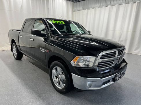 Used 2017 RAM 1500 Big Horn AWD/4WD image 3
