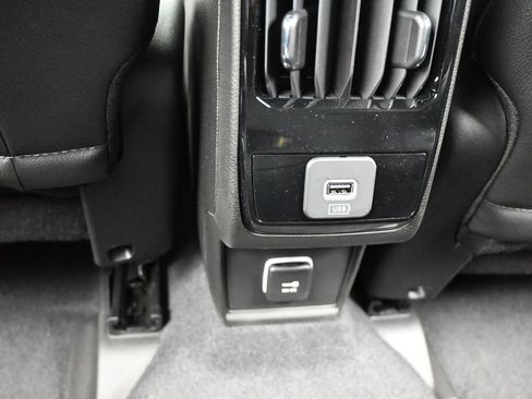 New 2026 Jeep Compass Latitude image 27