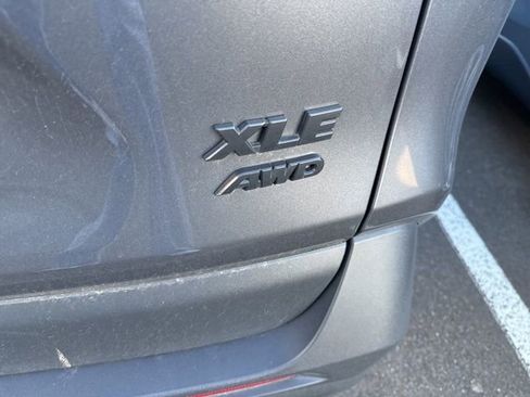 Used 2024 Toyota RAV4 XLE w/ Convenience Package image 9