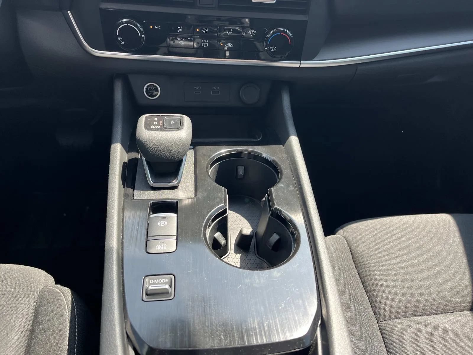 Used 2023 Nissan Rogue S FWD image 16