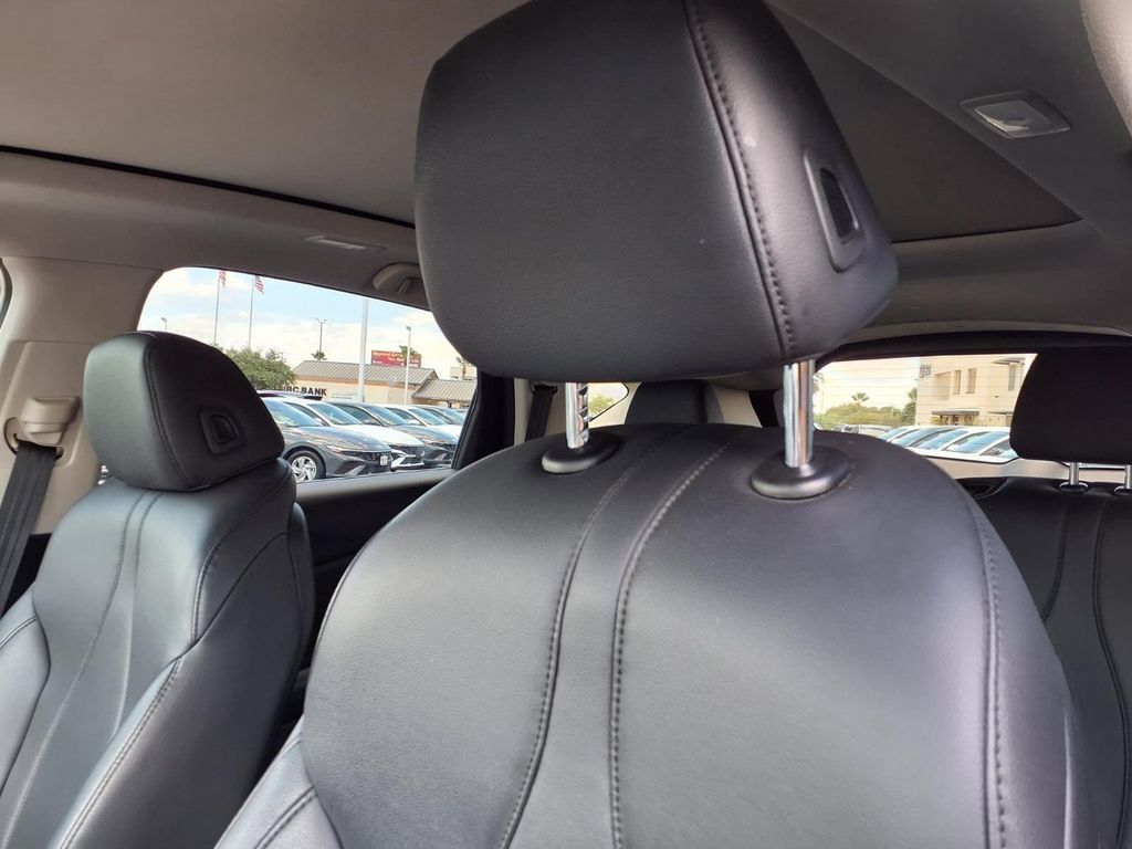 Used 2020 Acura RDX FWD image 17