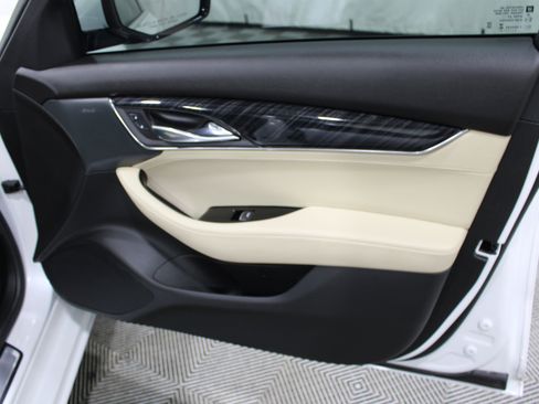 Used 2025 Cadillac CT5 Premium Luxury RWD image 27