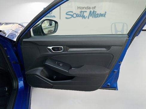 Certified 2023 Honda Civic Sport image 32