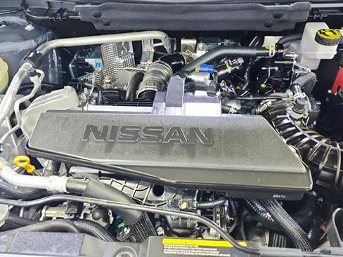 Certified 2026 Nissan Rogue SL FWD image 36