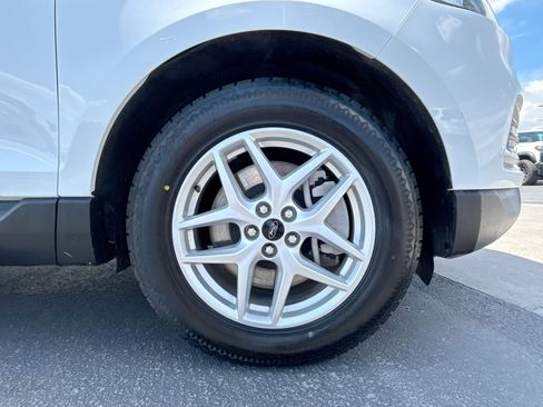 Used 2023 Ford Edge SEL image 51