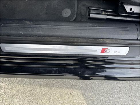 Used 2016 Audi A4 2.0T Premium Plus w/ Technology Package image 25