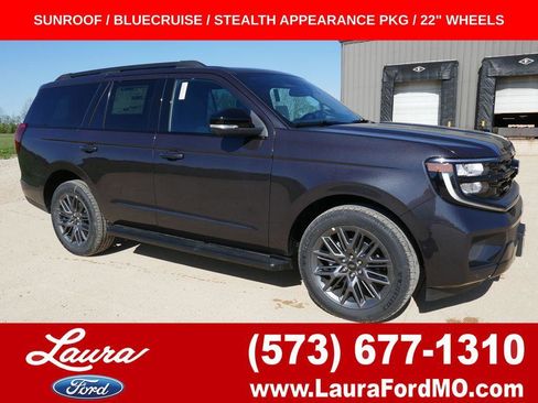 New 2026 Ford Expedition Platinum image 1