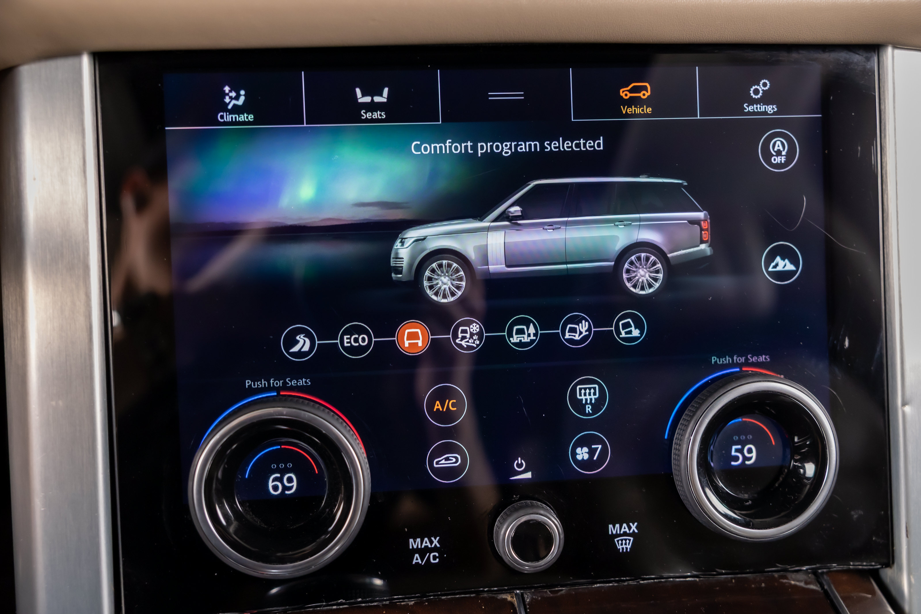 Used 2019 Land Rover Range Rover Supercharged AWD/4WD image 30