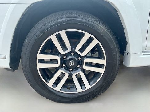 Used 2022 Toyota 4Runner Limited image 30