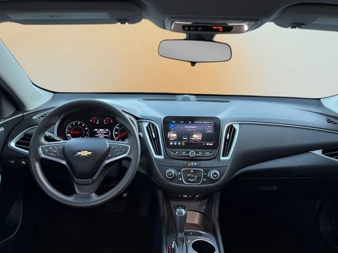 Used 2020 Chevrolet Malibu LS w/ LPO, Convenience Package 2 image 11