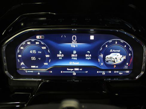 Used 2025 Chevrolet Silverado 1500 High Country image 14