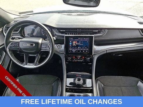 Certified 2021 Jeep Grand Cherokee L Laredo AWD/4WD image 18