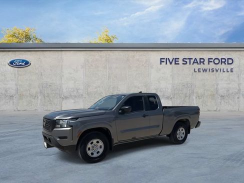 Used 2023 Nissan Frontier S w/ Technology Package RWD image 4