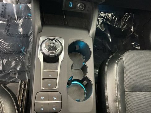 Used 2020 Ford Escape Titanium AWD/4WD image 20