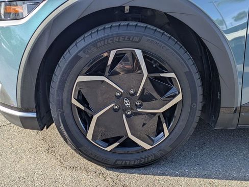 Certified 2024 Hyundai Ioniq 5 SEL image 10