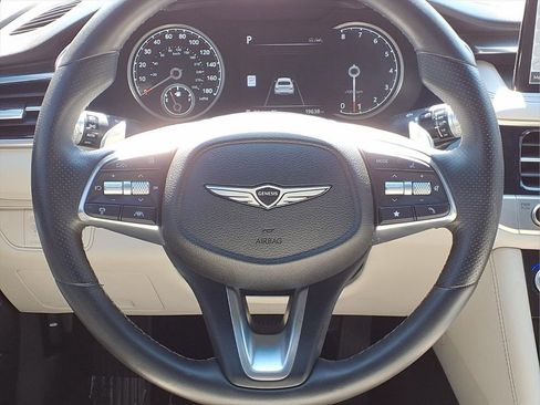 Used 2024 Genesis G70 2.5T RWD image 19