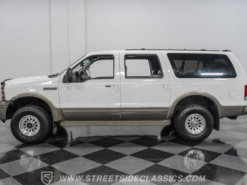 Used 2000 Ford Excursion Limited image 2