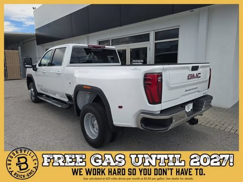 New 2026 GMC Sierra 3500 SLE w/ SLE Value Package AWD/4WD image 5