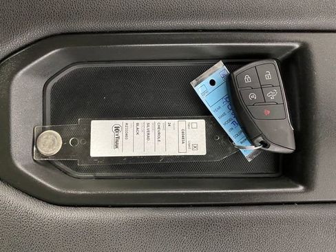 Used 2024 Chevrolet Silverado 1500 LT image 29