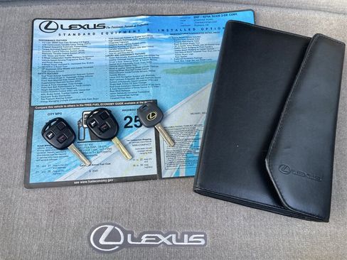 Used 2007 Lexus SC 430 Convertible RWD image 36