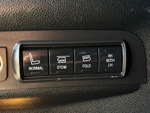 Used 2019 Ford Explorer Limited w/ Class III Trailer Tow Package FWD image 33