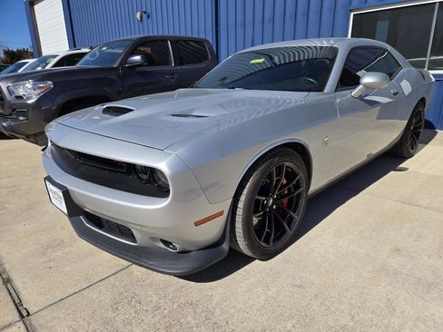 Used 2021 Dodge Challenger R/T Scat Pack w/ Dynamics Package image 3