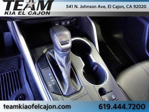 Used 2021 Toyota Highlander XLE image 33