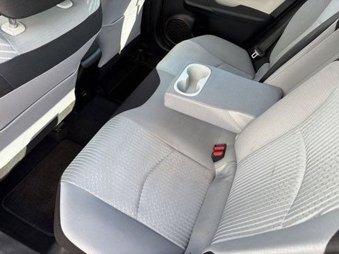 Used 2016 Toyota Prius Two image 28