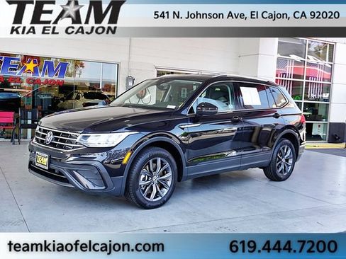 Used 2023 Volkswagen Tiguan SE FWD image 5