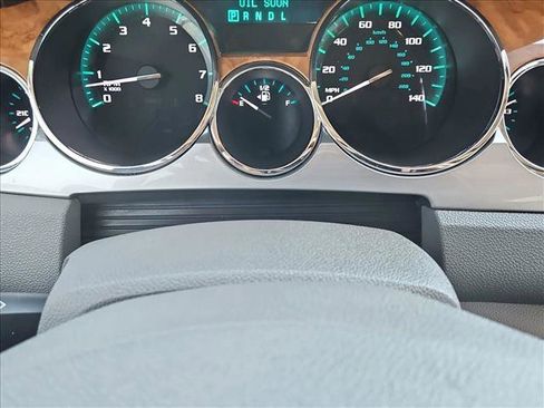 Used 2012 Buick Enclave Premium image 11