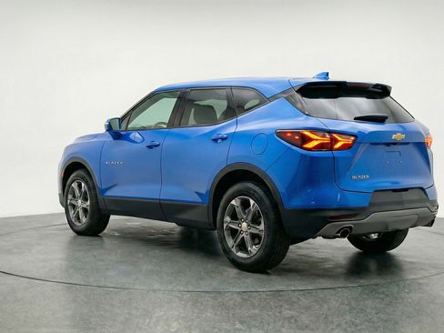 Used 2025 Chevrolet Blazer LT image 6