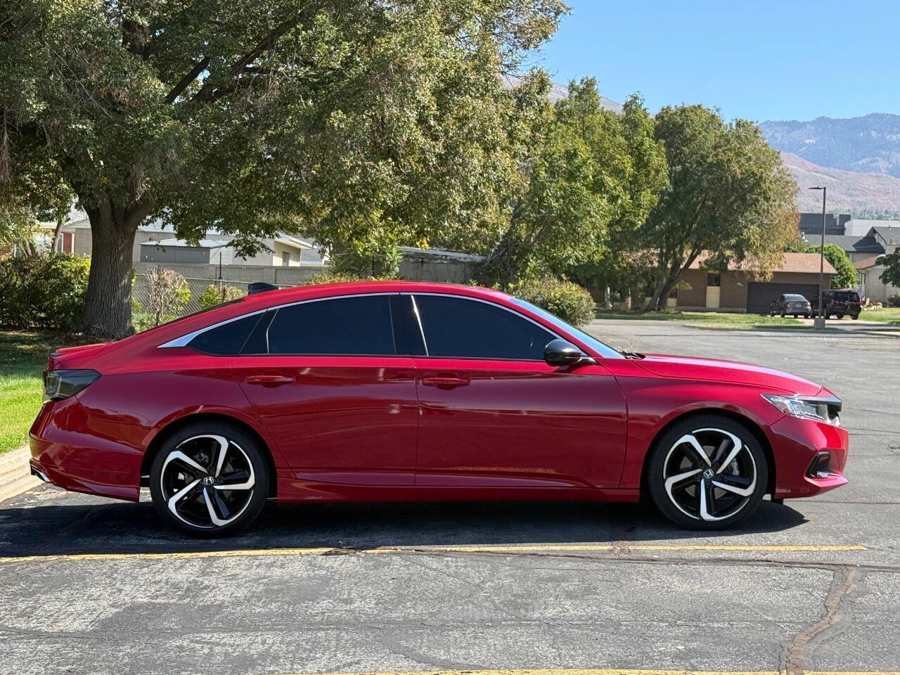 Used 2022 Honda Accord Sport image 6