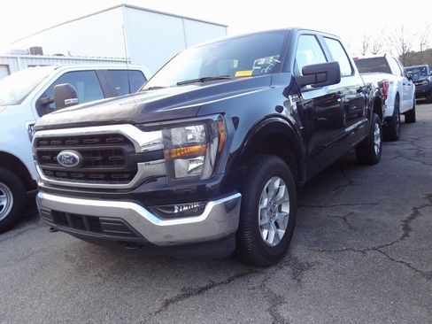 Certified 2023 Ford F150 XLT image 3