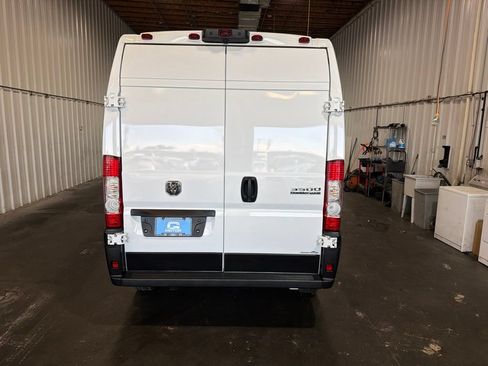 Used 2025 RAM ProMaster 3500 w/ Convenience Group FWD image 6