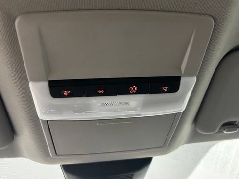 Used 2024 Nissan Sentra SV FWD image 27