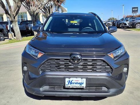 Used 2020 Toyota RAV4 XLE image 25