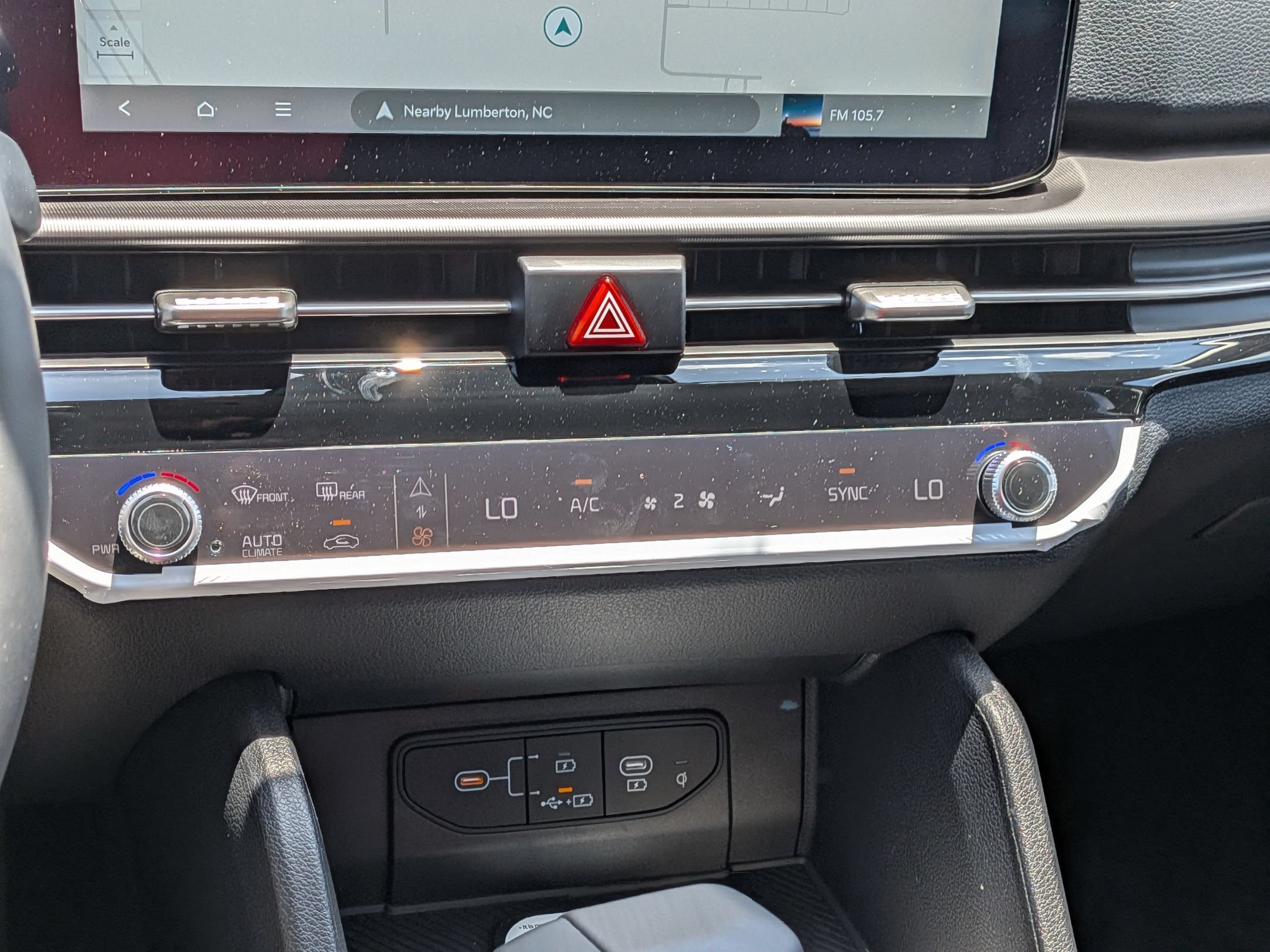 New 2026 Kia Sportage SX AWD/4WD image 25