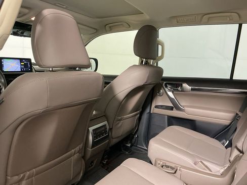 Used 2022 Lexus GX 460 Premium image 26