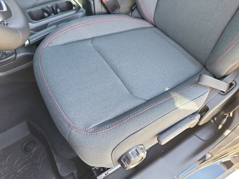 New 2026 Jeep Gladiator Rubicon w/ Steel Bumper Group image 23