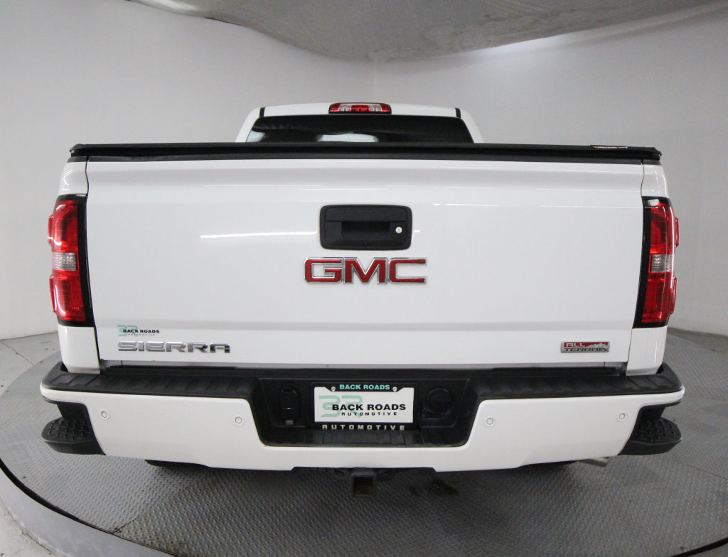 Used 2015 GMC Sierra 1500 SLT w/ All-Terrain Package AWD/4WD image 8