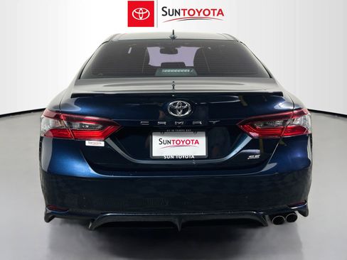 Used 2021 Toyota Camry SE w/ Convenience Package image 5
