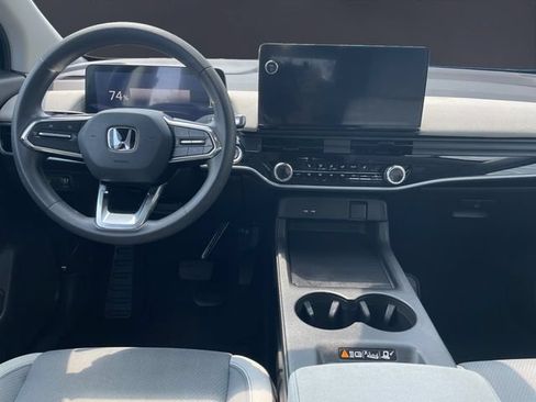 Used 2025 Honda Prologue EX image 10