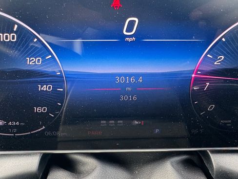 Used 2026 Mercedes-Benz GLC 300 4MATIC image 20