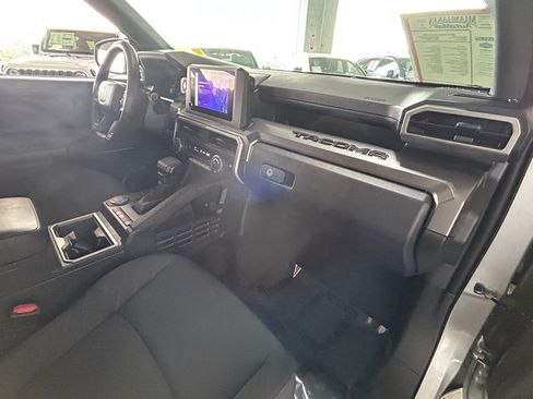 Used 2024 Toyota Tacoma SR5 image 33